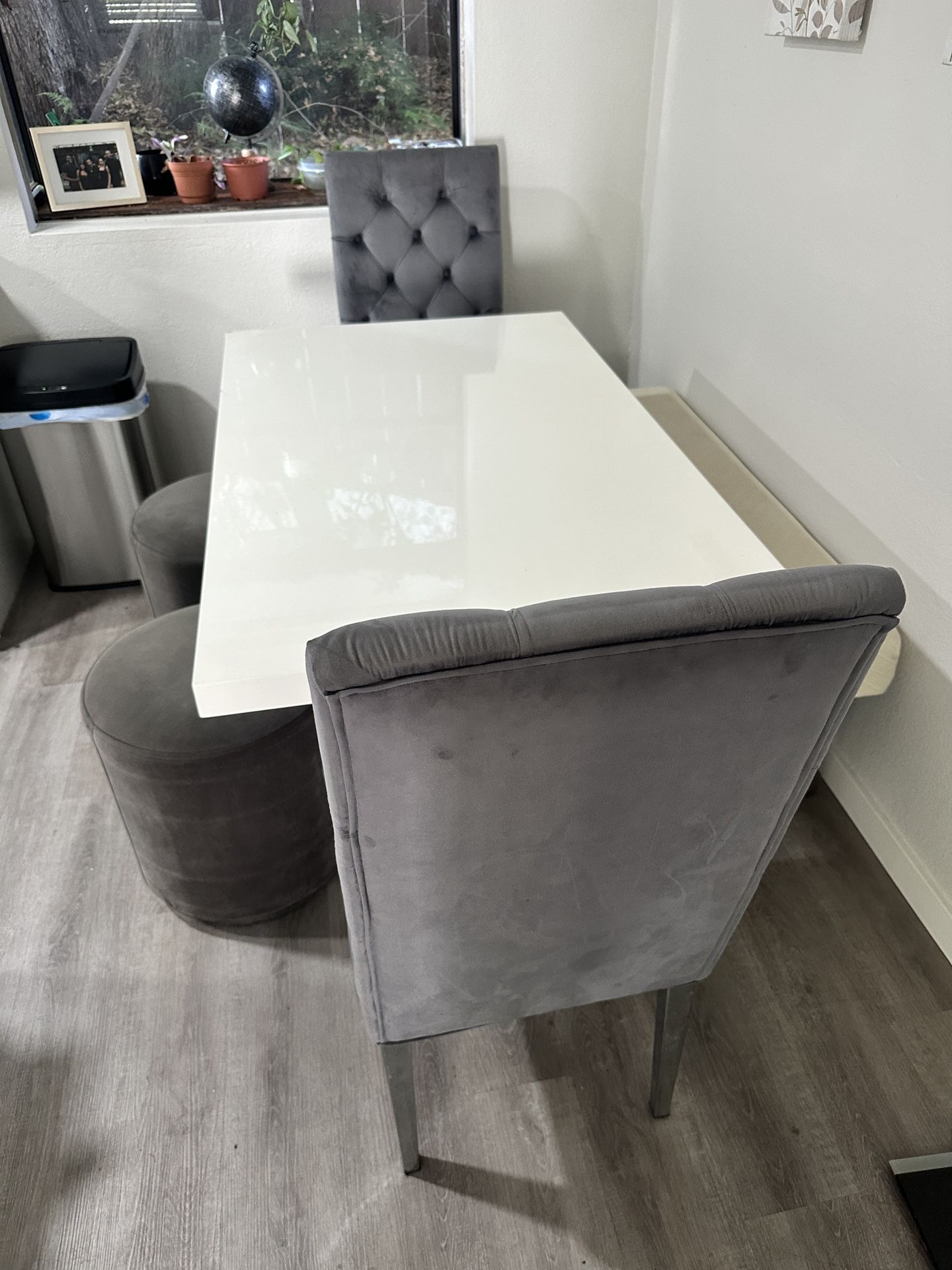 Dining Table Set