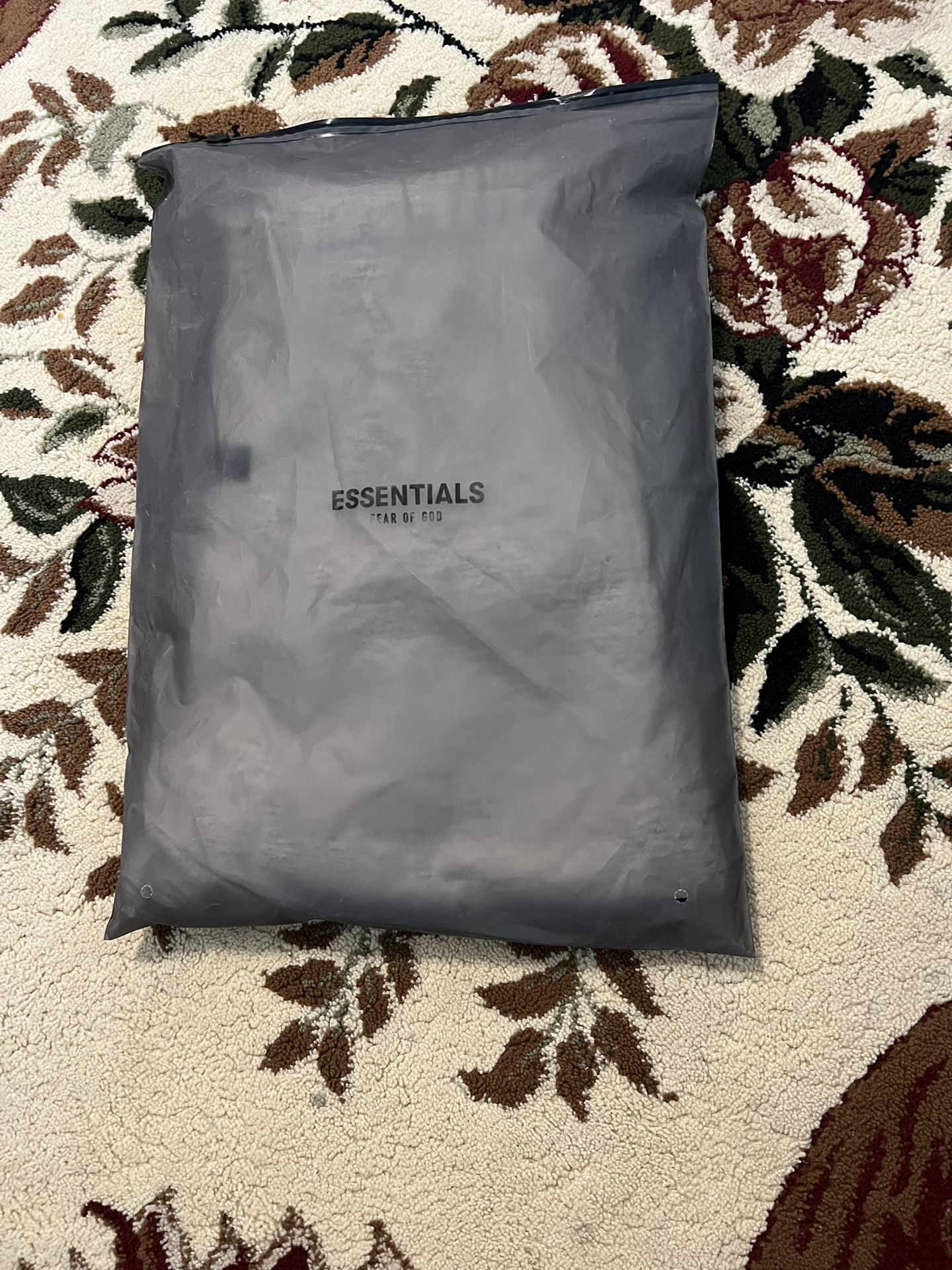 ESSENTIALS PANTS