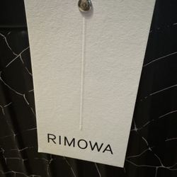 NEW Supreme RIMOWA Cabin Plus Black FW19