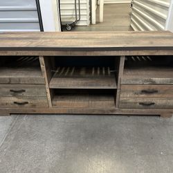 TV Stand – Reclaimed Wood Style, Excellent Condition