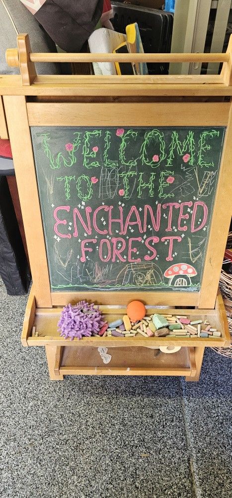 Chalk Board/Easel For Kids