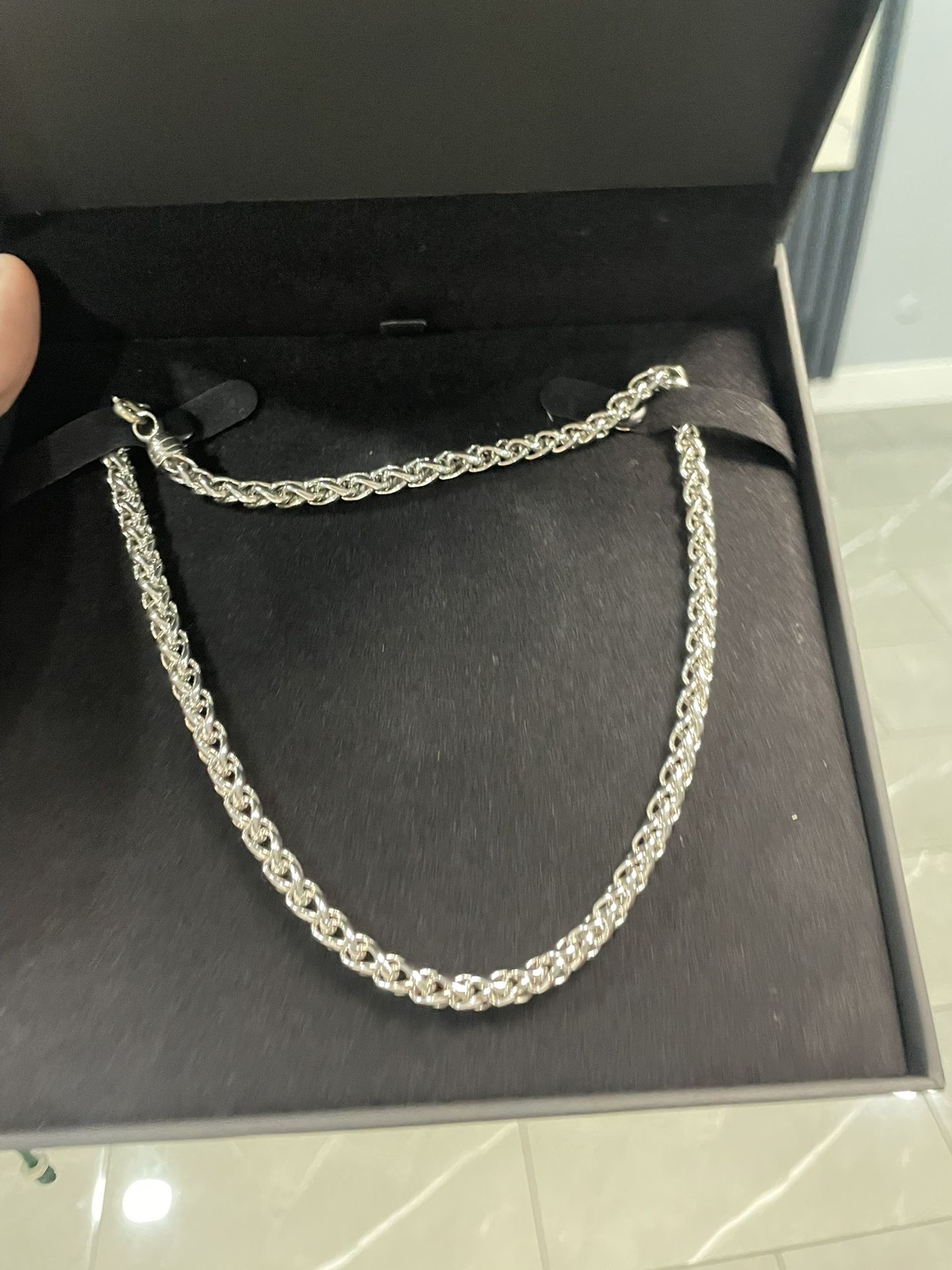 Stainless steel necklace
