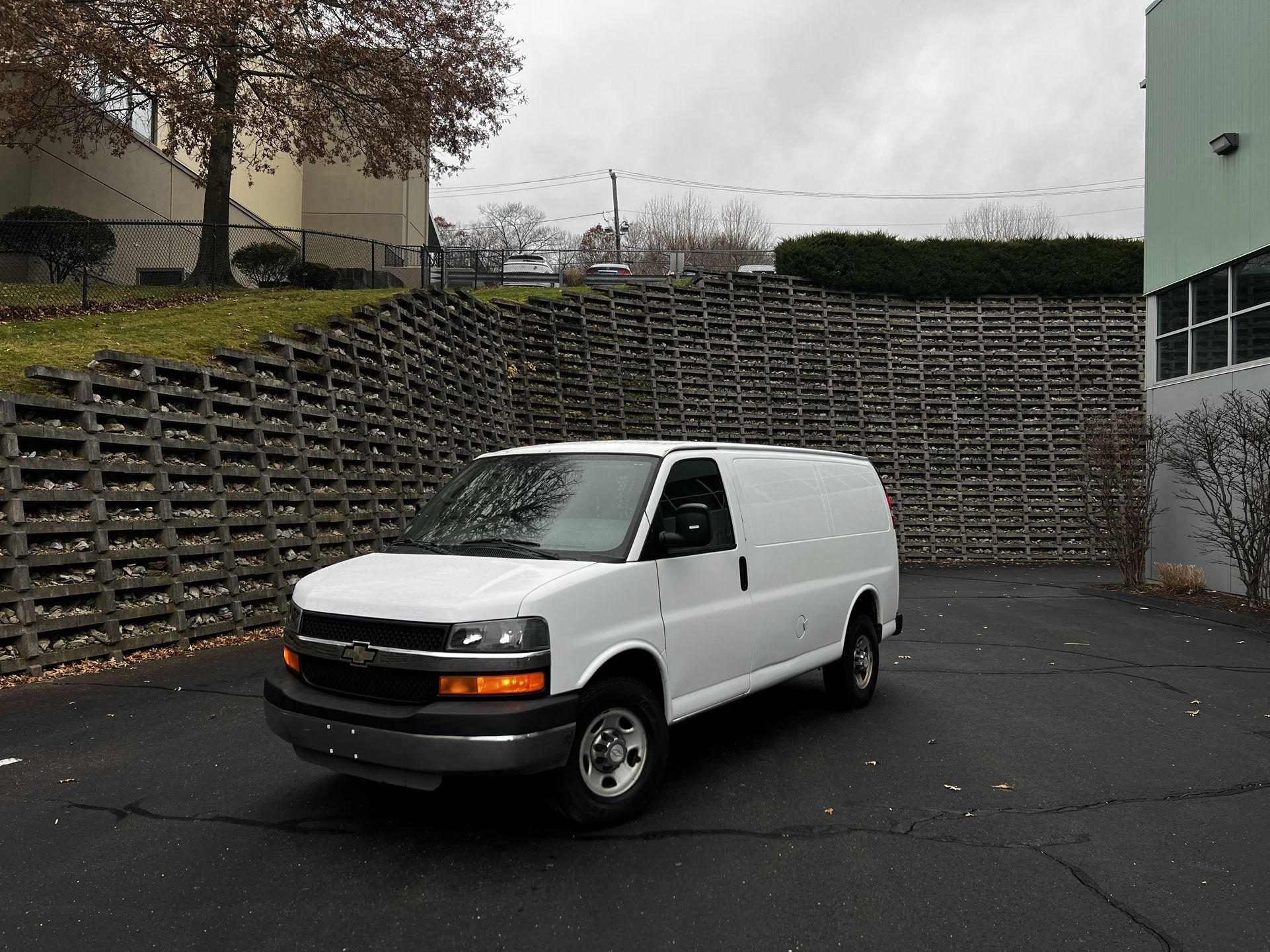 2010 Chevy Express 2500