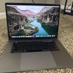 Macbook Pro 15 Inch