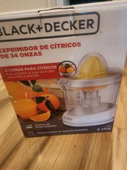 Black+Decker 34 oz Citrus Juicer