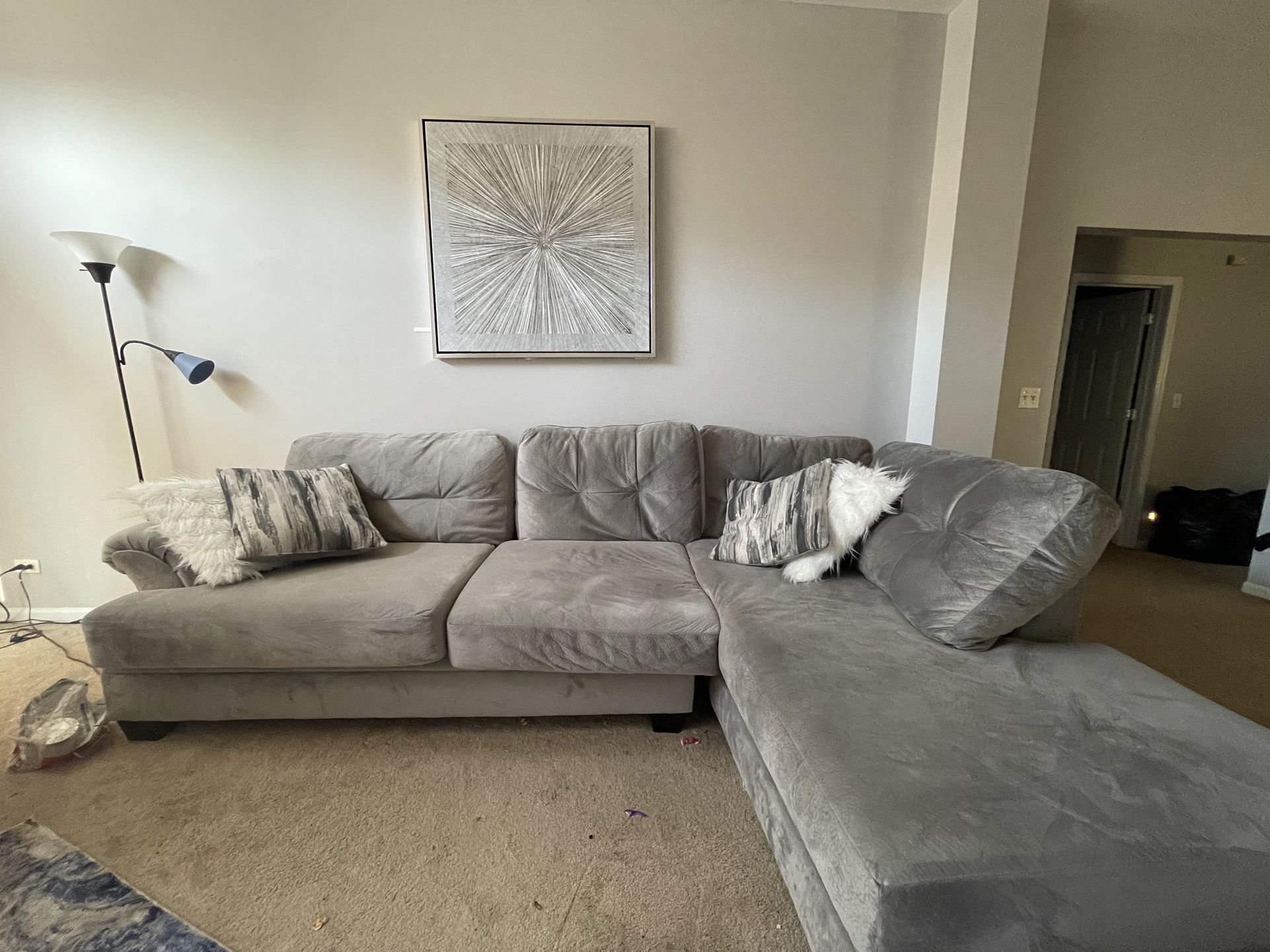 GRAY SECTIONAL COUCH