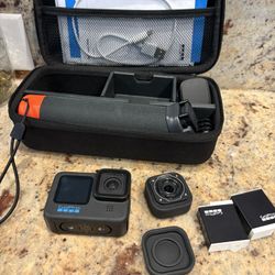 Go Pro Hero Bundle