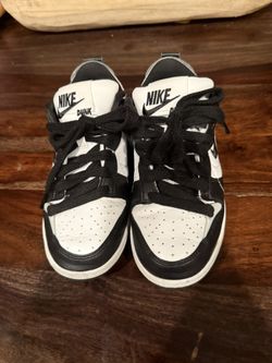 Nike Dunks Women’s 
