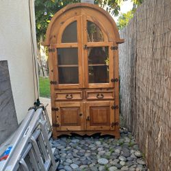 China/Curio Cabinet 45”L 19”W 76”H