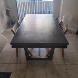 Dining Room Table W 4 Chairs
