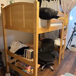Desk bunk bed 