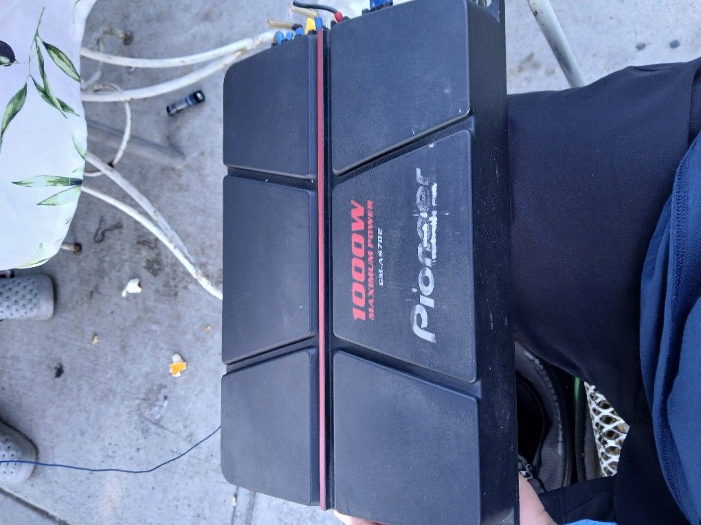 Pioneer Amplifier