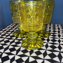 Vintage Indiana Yellow Iridescent Le Fleur Goblets