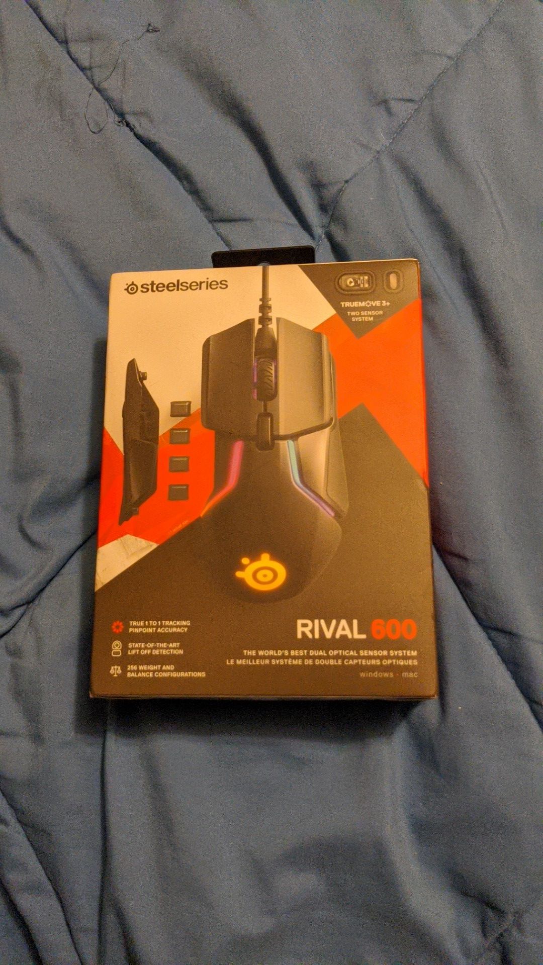 Steelseries rival 600 rgb gaming mouse