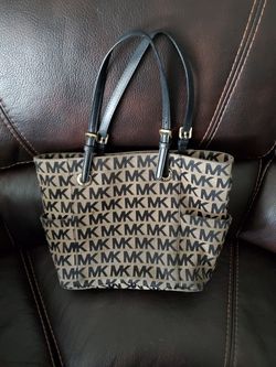 Michael Kors Purse black and tan