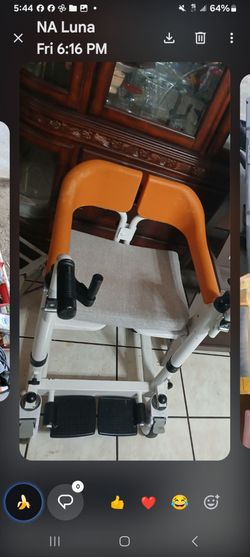 Wells chair
