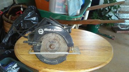 black n decker skil saw
