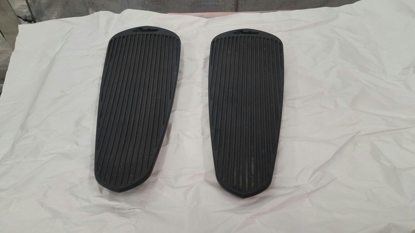 Indian motorcycle footboard pads