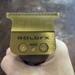 Babyliss Trimmer USB-C  with Gold Fx Blade