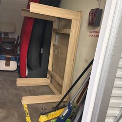 Dinning Table And Chairs 