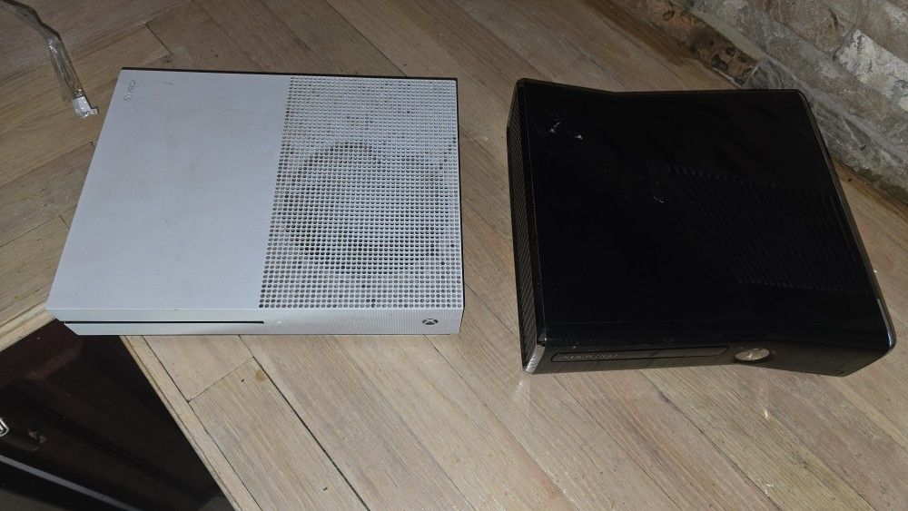 Xbox One S & Xbox 360