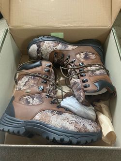 Camo Hunting Boots with Gore-Tex Lining