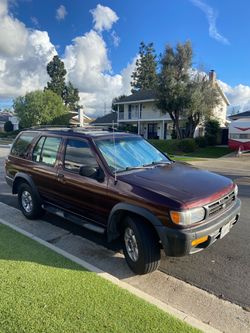 1999 Nissan Pathfinder