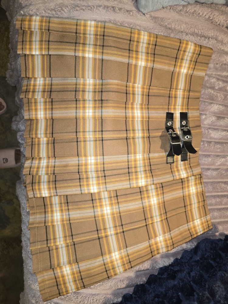 No Bounderies Pleated Skirts