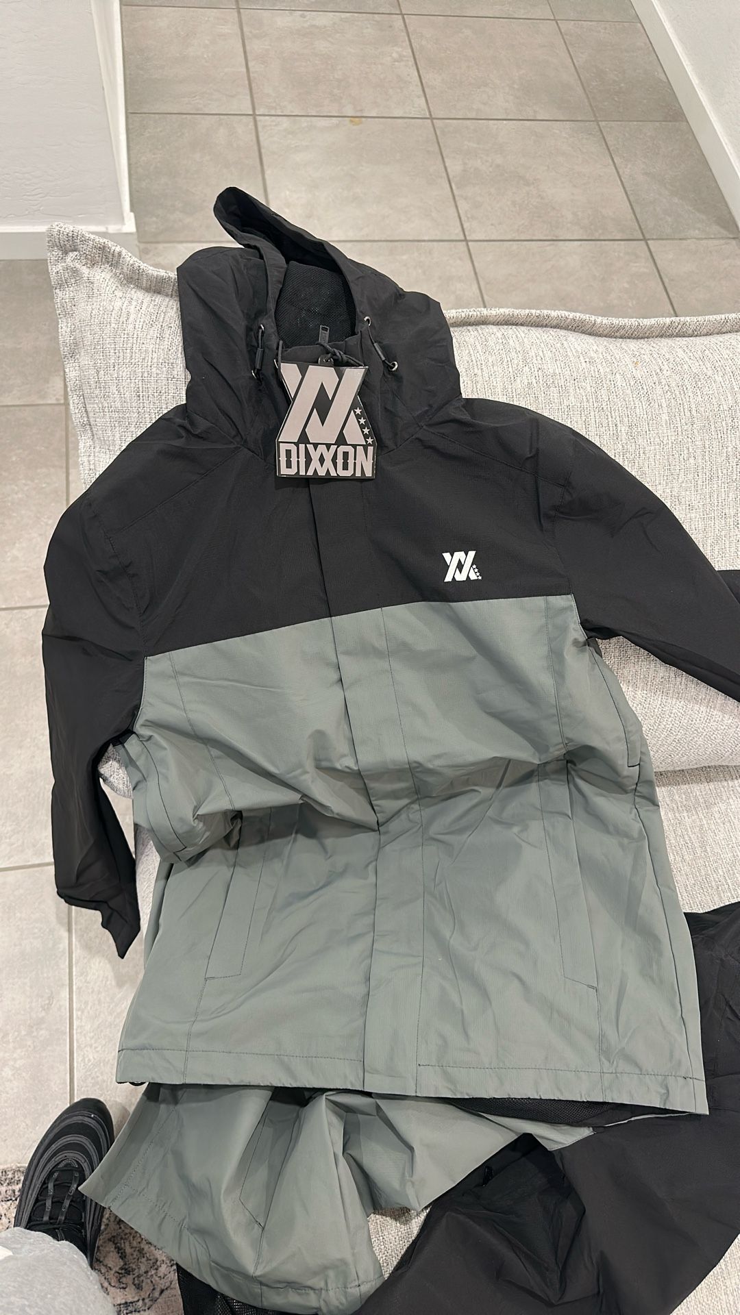 Dixxon Windbreaker Jacket