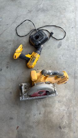 DeWalt Cordless Drill and Circular Saw Set