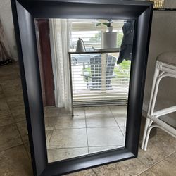 Black Beautiful Mirror 
