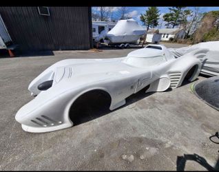 Full sized fiberglass body