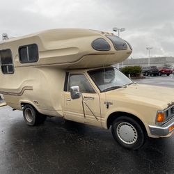 1985 Nissan Camper