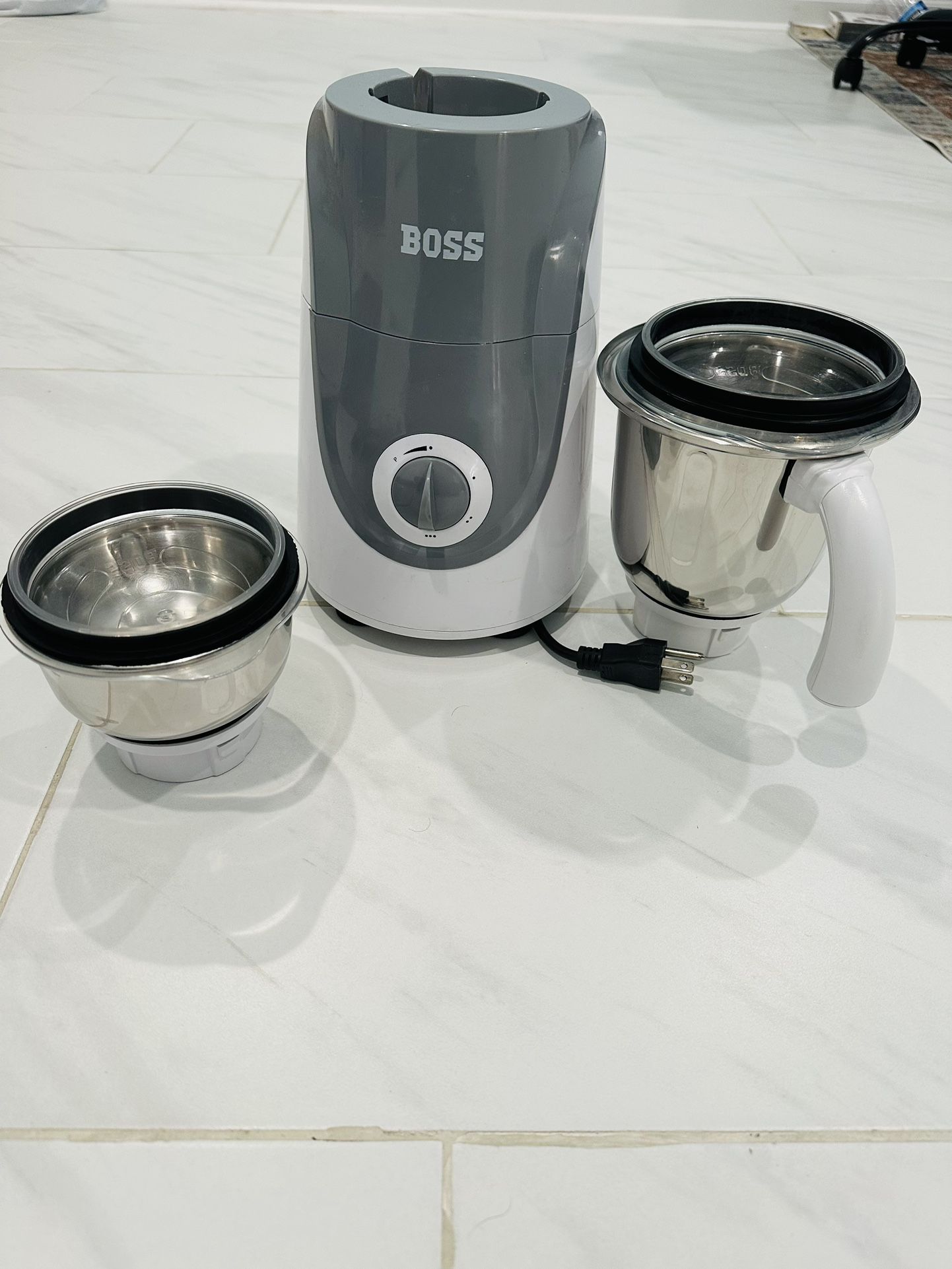 Boss Mixer Grinder 750W With 2 Stainless Steel Jar