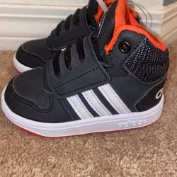 Baby Adidas 