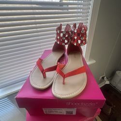 Women's Sandals/Shoes Size 8