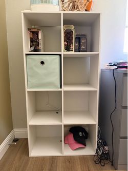 8 Cube Storage