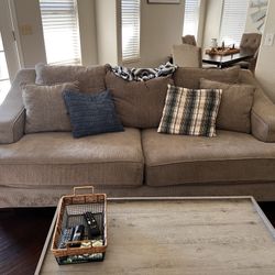 Couch & Sofa 