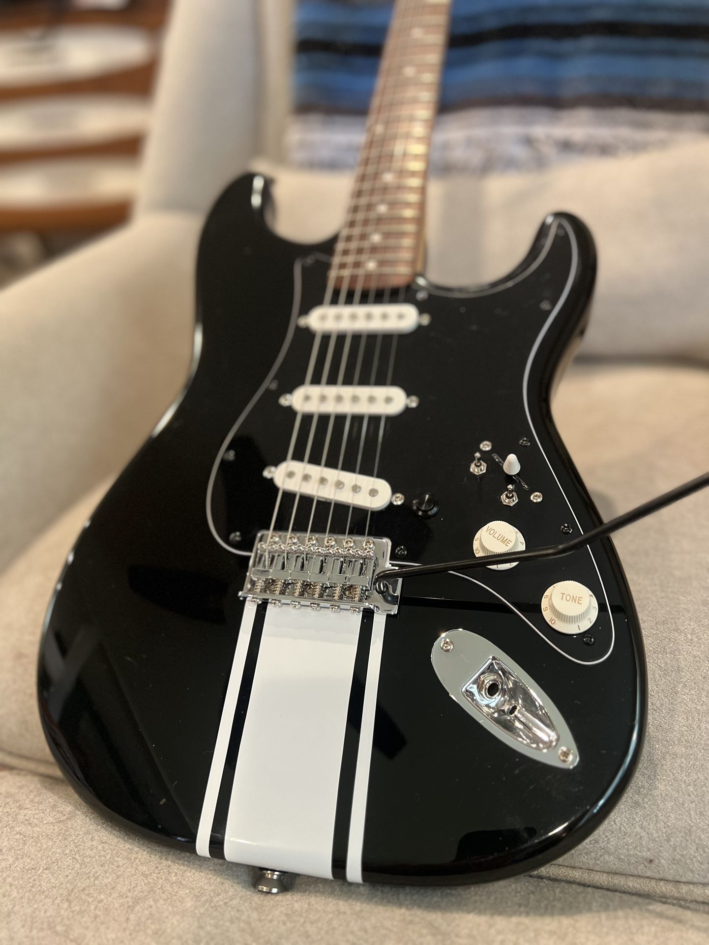 20th Anniversary Squier Stratocaster Affinity SUPER STRAT MOD