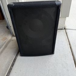 Set of Community professional loudspeaker MVP SERIES MVP-28!