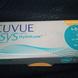 Acuvue Contact Lenses 