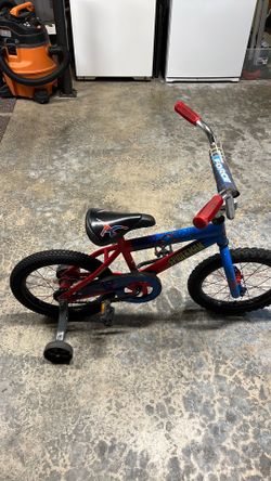 Spider-Man Kids Bike with Training Wheels