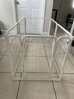 DOG PLAYPEN MEDIUM / SMALL DOG 49x 25 x 24