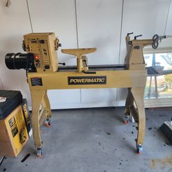 Professional Wood Lathe