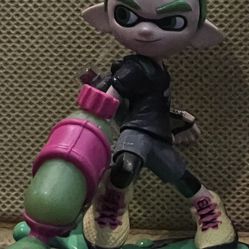 green squid boy amiibo (OFFERS ONLY)