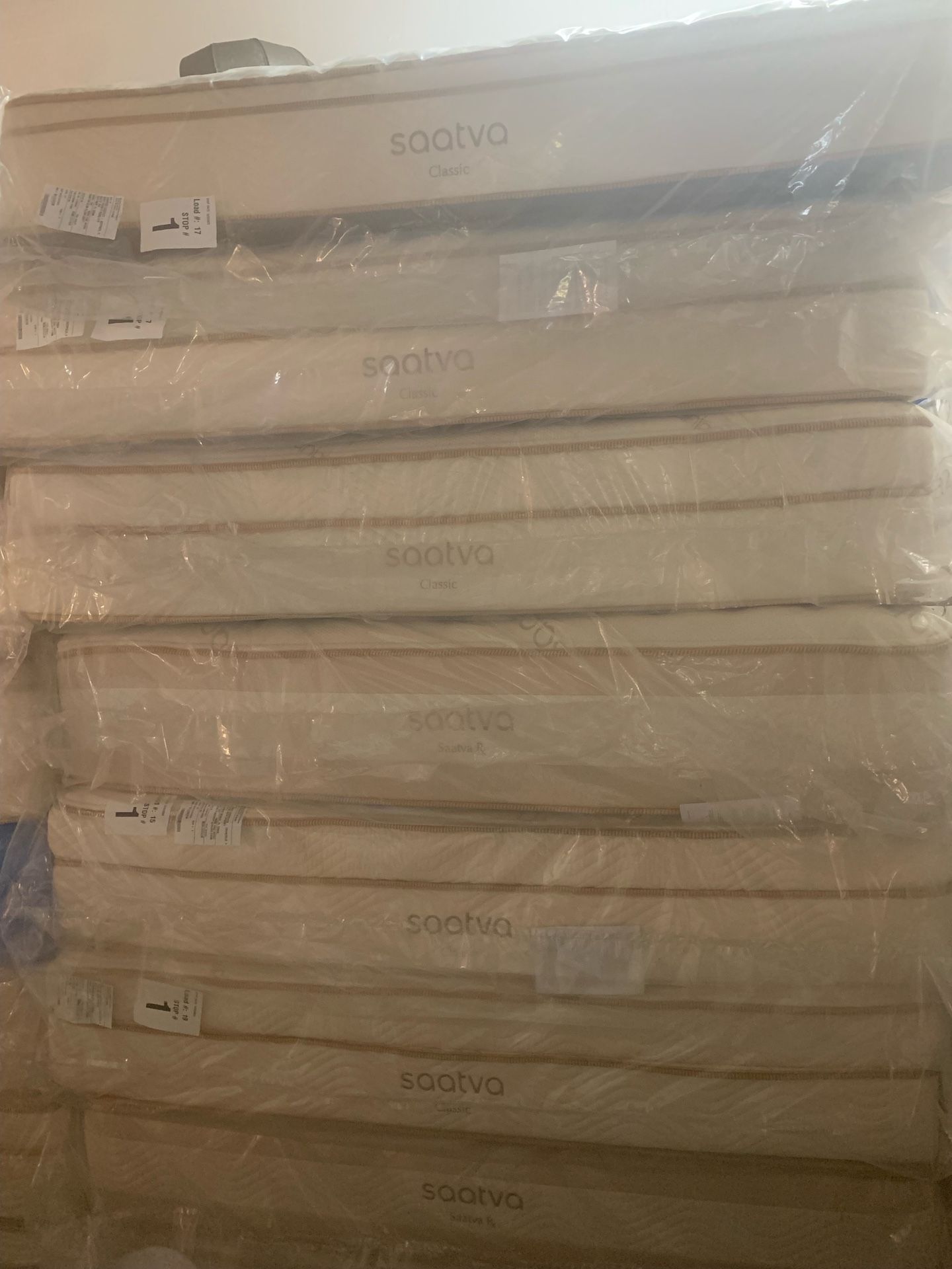 Luxury Saatva & Tempur-Pedic Mattresses – 50-80% Off! • Brand New, Minor Blemishes (Nothing That Affects Comfort) • King, Queen, Full, T