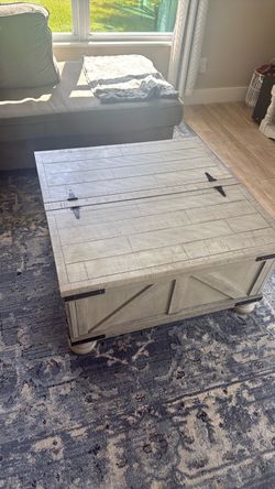 Coffee table with storage