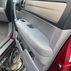 Honda CR-V 2010 Front Passenger Side Door Assembly 