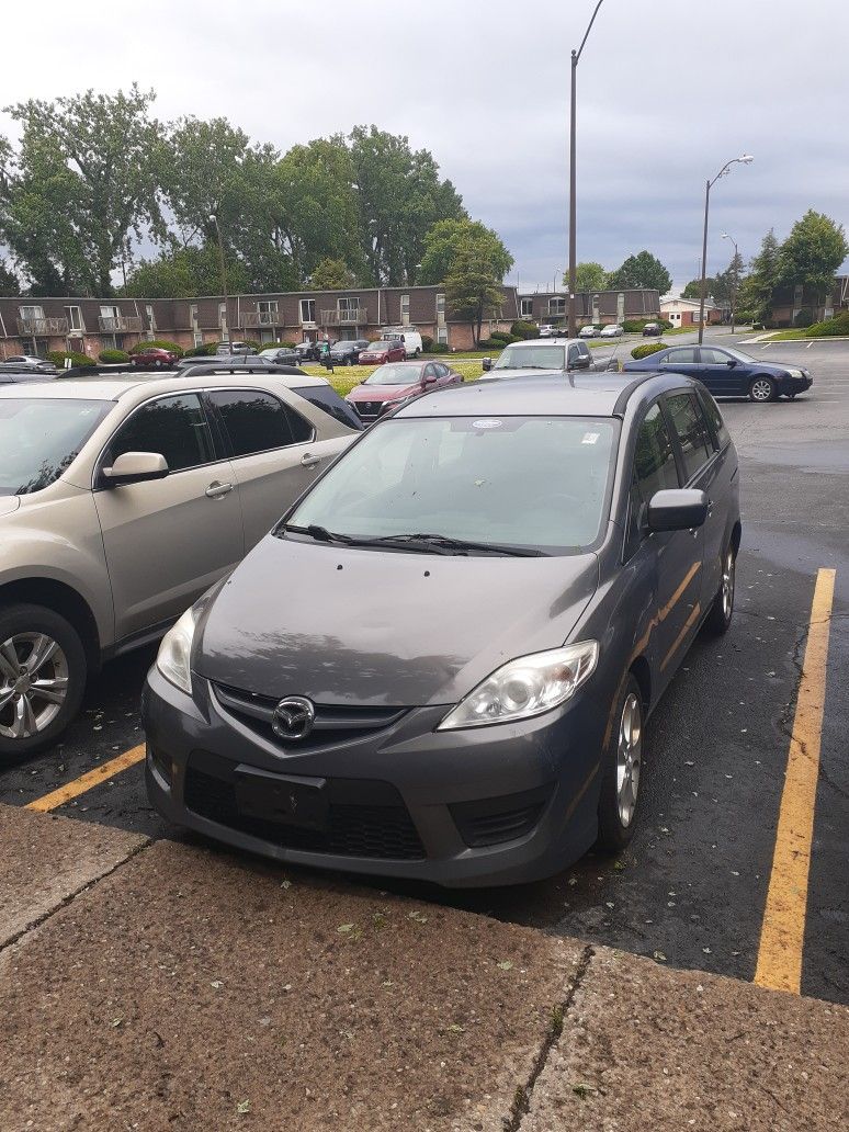 2010 Mazda Mazda5