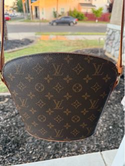 Shoulder/ Crossbody Drouot